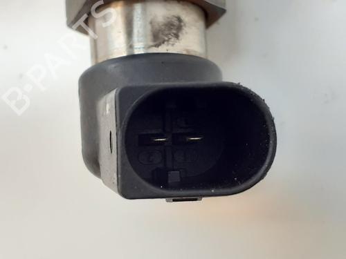 Injector FORD FOCUS II (DA_, HCP, DP) 2.0 TDCi | BP30192660M100 