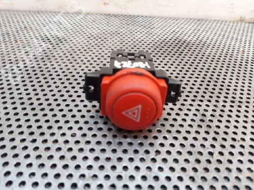 Used Warning switch Warning switch HONDA CIVIC VII Hatchback (EU, EP, EV) 1.4 iS (EP1, EU5, EU7) (90 hp) 4512990 4512990
