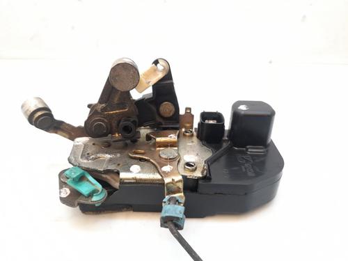 Front left lock CHRYSLER VOYAGER IV (RG, RS) 2.4 | BP12301817C98 