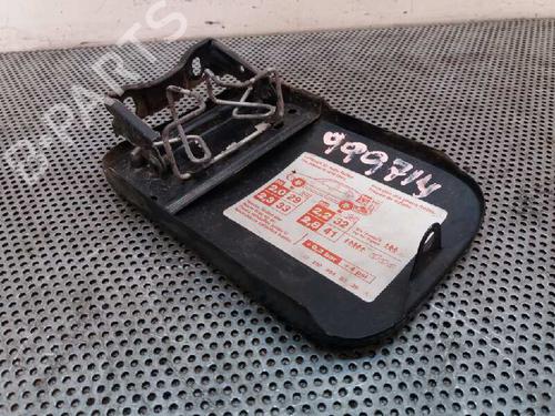 Fuel flap MERCEDES-BENZ E-CLASS (W210) E 290 Turbo-D (210.017) | BP5400388C131 