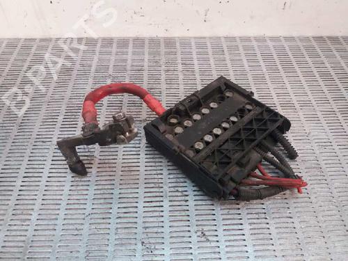 Fuse box FORD FIESTA V (JH_, JD_) 1.6 TDCi | BP1021946E1 