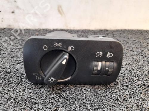 Used Headlight switch SEAT IBIZA II (6K1) 1.9 D (68 hp) 7098767