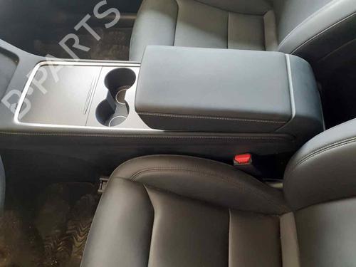 Armrest / Center console TESLA MODEL Y (5YJY)  | BP29532490I20 