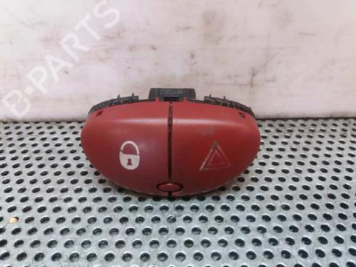 Used Warning switch Warning switch PEUGEOT 206 Hatchback (2A/C) [1998-2012] 6616424 6616424