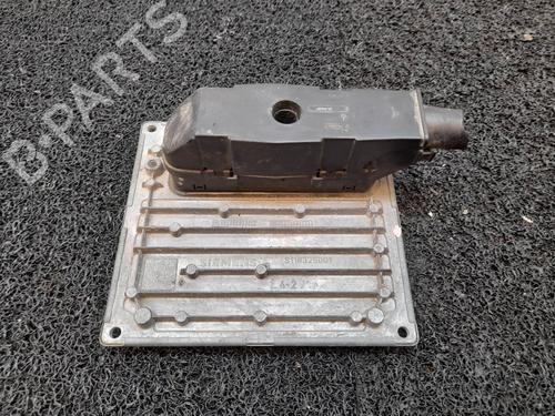 Used Engine control unit (ECU) Engine control unit (ECU) FORD C-MAX (DM2) [2007-2010] 8266103 8266103