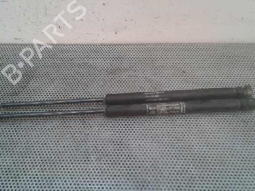 Used Tailgate lift support Tailgate lift support 14033557 14033557