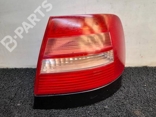 Used Right taillight Right taillight AUDI A4 B5 (8D2) 1.8 (125 hp) 10539384 10539384