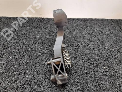 Used Clutch pedal Clutch pedal PEUGEOT 307 (3A/C) [2000-2012] 8768332 8768332