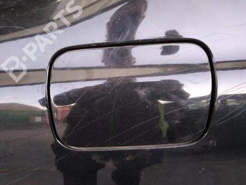 Used Fuel flap Fuel flap MERCEDES-BENZ S-CLASS (W220) S 320 CDI (220.026, 220.126) (197 hp) 8881606 8881606