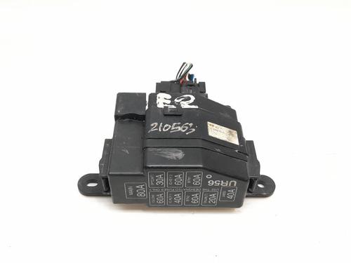 Used Fuse box FORD RANGER (ET) 2.5 TDCi 4x4 (143 hp) 8072097