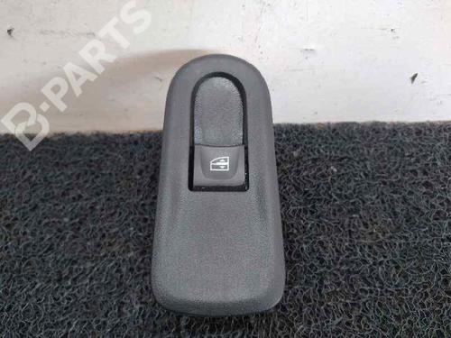 Used Right rear window switch Right rear window switch DACIA DUSTER (HS_) 1.2 TCe 125 4x4 (125 hp) 4437706 4437706