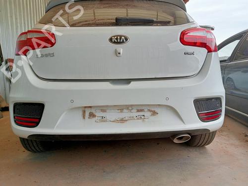 BP32032946C8 main image