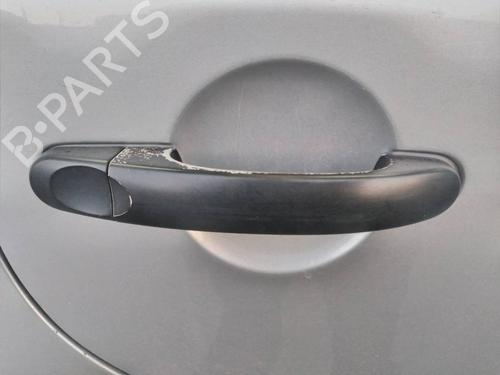 Høyre bak utvendig håndtak VW TOURAN (1T1, 1T2) 1.9 TDI (100 hp) 11863884