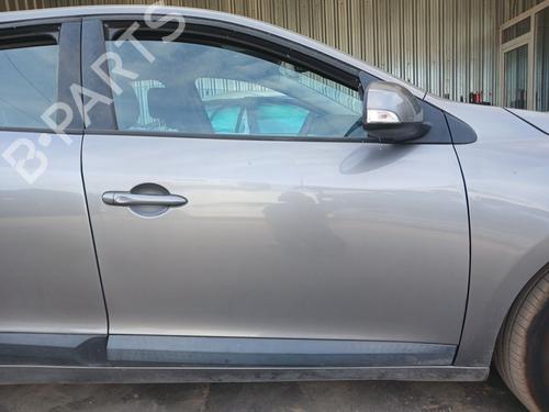 right-front-door-renault-megane-iii-hatchback-bz01_-b3_-2008-36292769 main image