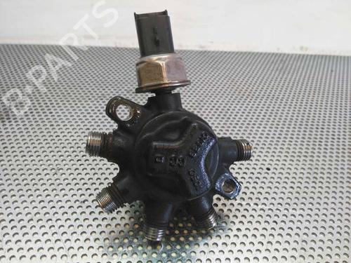 Used Injection rail Injection rail 1594642 1594642