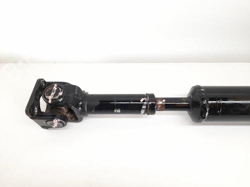 Driveshaft KIA SORENTO I (JC) 2.5 CRDi 4WD | BP17772862M37 