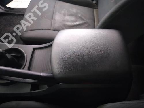 Used Armrest / Center console Armrest / Center console SSANGYONG ACTYON I 2.0 Xdi (136 hp) 8407936 8407936