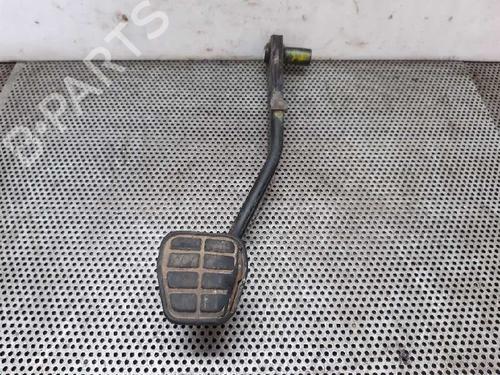 Used Break pedal Break pedal PORSCHE 944 2.5 Turbo (250 hp) 8768143 8768143