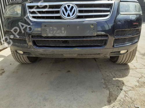 Foran kofangere VW TOUAREG (7LA, 7L6, 7L7) 2.5 R5 TDI (174 hp) 28571411