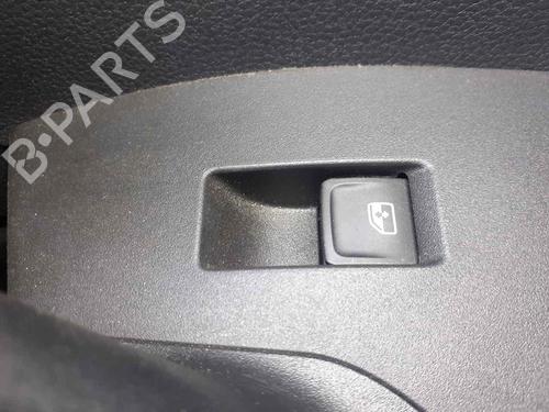Interrupteur de vitre arrière droite SEAT ARONA (KJ7, KJP) [2017-2025]  22897868