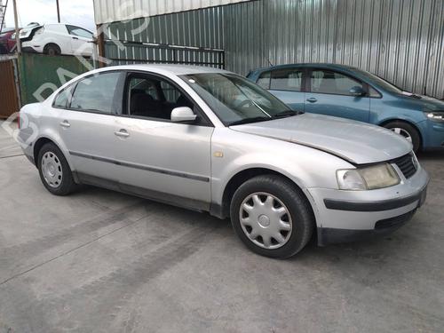 Rear left lock VW PASSAT B5 (3B2) 1.8 | BP9558943C100 