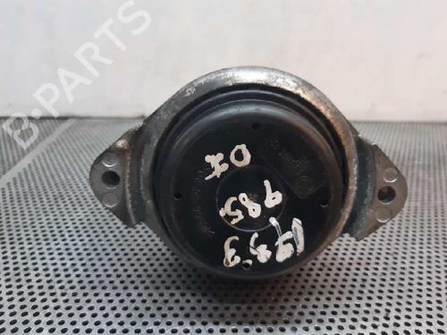 Used Engine mount BMW 3 (E90) 320 d (163 hp) 10243944