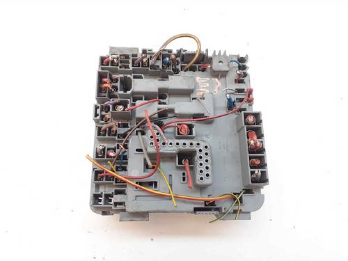 Fuse box FIAT 500L (351_, 352_) 1.3 D Multijet (199LXY1A, 199LXY11) | BP25993880E1 - Image 3