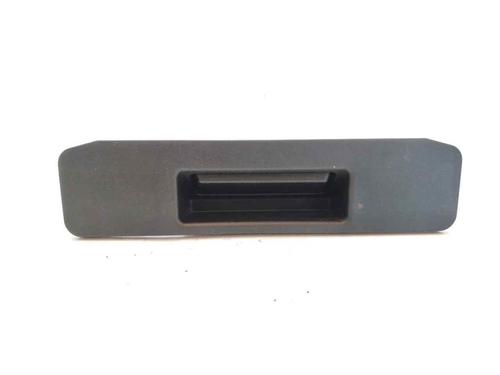 Used Tailgate handle Tailgate handle MERCEDES-BENZ GLA-CLASS (X156) GLA 180 (156.942) (122 hp) 2129580 2129580