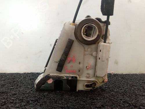 Used Rear left lock Rear left lock 4416160 4416160