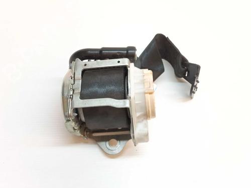 rear-right-seatbelt-vw-taigo-cs1-2021-30579894 main image