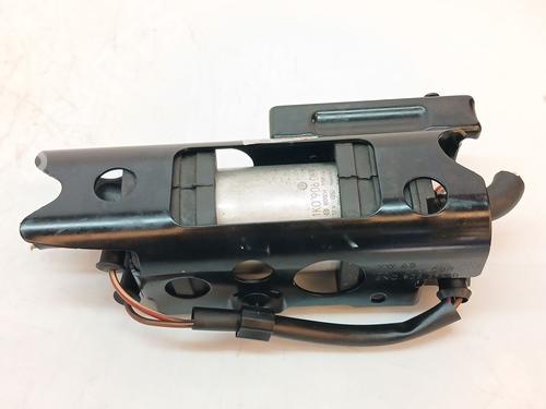 Fuel pump VW GOLF VI (5K1) 2.0 TDI | BP36755040M76 - Image 2