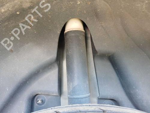 right-rear-shock-absorber-renault-captur-i-j5_-h5_-2013-39168797 main image