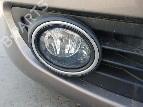 Used Right front fog light Right front fog light VW GOLF PLUS V (5M1, 521) 1.6 TDI (105 hp) 33818666 33818666