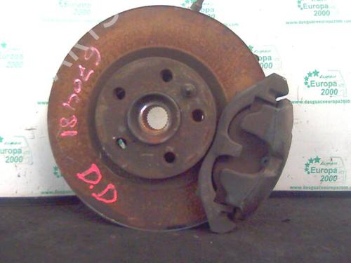 Used Right front steering knuckle PEUGEOT 806 (221) 2.1 td 12V (109 hp) 587633