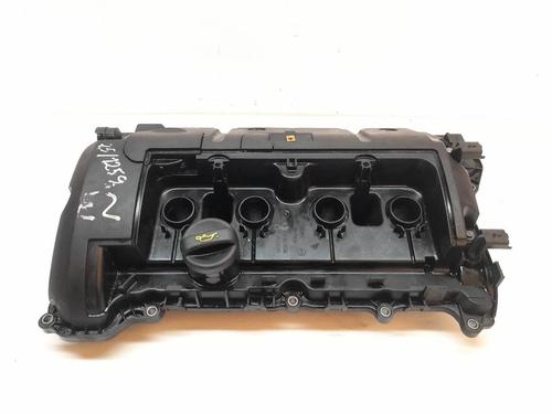 Used Valve cover Valve cover 31153670 31153670