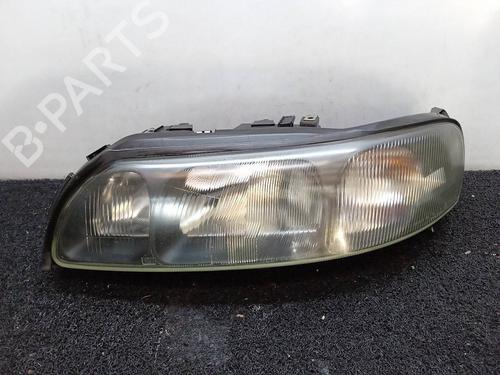 Left headlight VOLVO S60 I (384) 2.4 (170 hp) 8693577  | 8693577  |