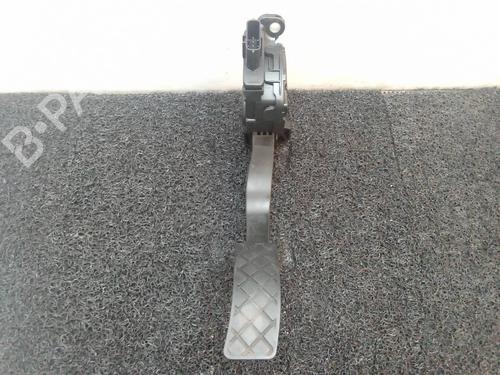Used Pedal Pedal 4415884 4415884