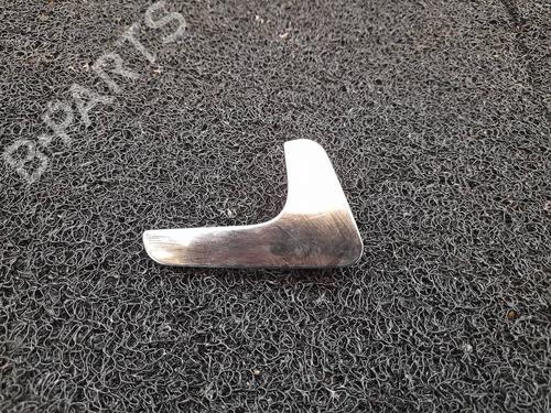Used Rear right interior door handle Rear right interior door handle 8355618 8355618