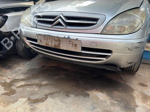 Used Front bumper CITROËN XSARA (N1) 2.0 HDi 90 (90 hp) 31636295