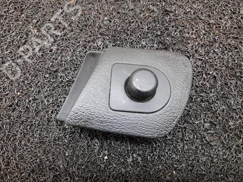 Used Mirror switch Mirror switch 8679892 8679892