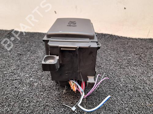 Fuse box JAGUAR XE (X760) 2.0 D | BP8058153E1 