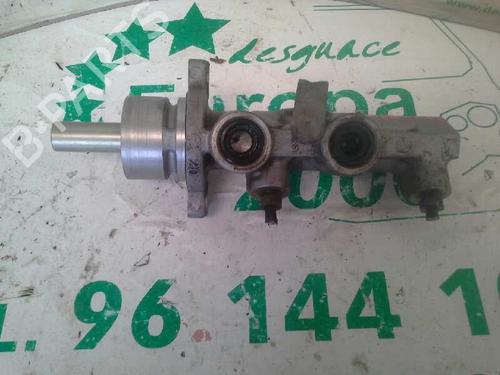 Used Brake master cylinder Brake master cylinder 1592638 1592638