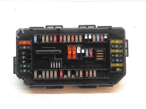 Used Fuse box BMW 3 (F30, F80) 318 d (143 hp) 17649188