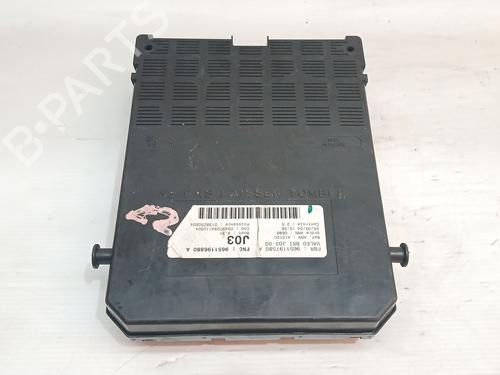 fuse-box-peugeot-307-break-3e-20-9651197580-9651196880a-2002-2003-2004-2005-2006-2007-2008-2009-6782478 main image