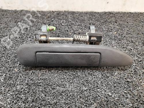 Used Rear right exterior door handle Rear right exterior door handle 7228392 7228392