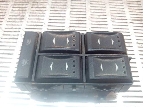 Used Left front window switch Left front window switch 1355556 1355556