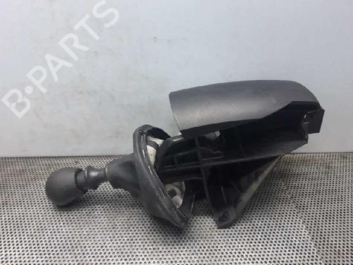 Gear lever NISSAN INTERSTAR Van (X70) dCi 100 | BP7408304M90 