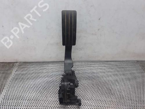 Used Pedal Pedal 4437722 4437722