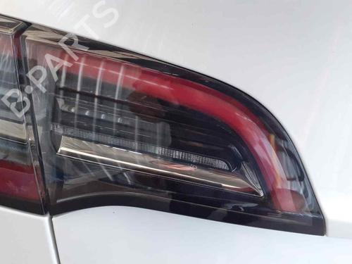 Left tailgate light TESLA MODEL Y (5YJY)  | BP29532468C79 