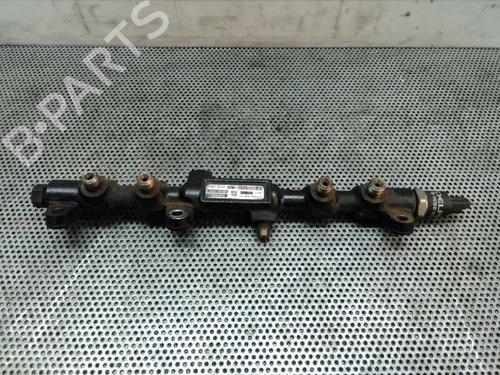 Used Injection rail Injection rail 2128450 2128450